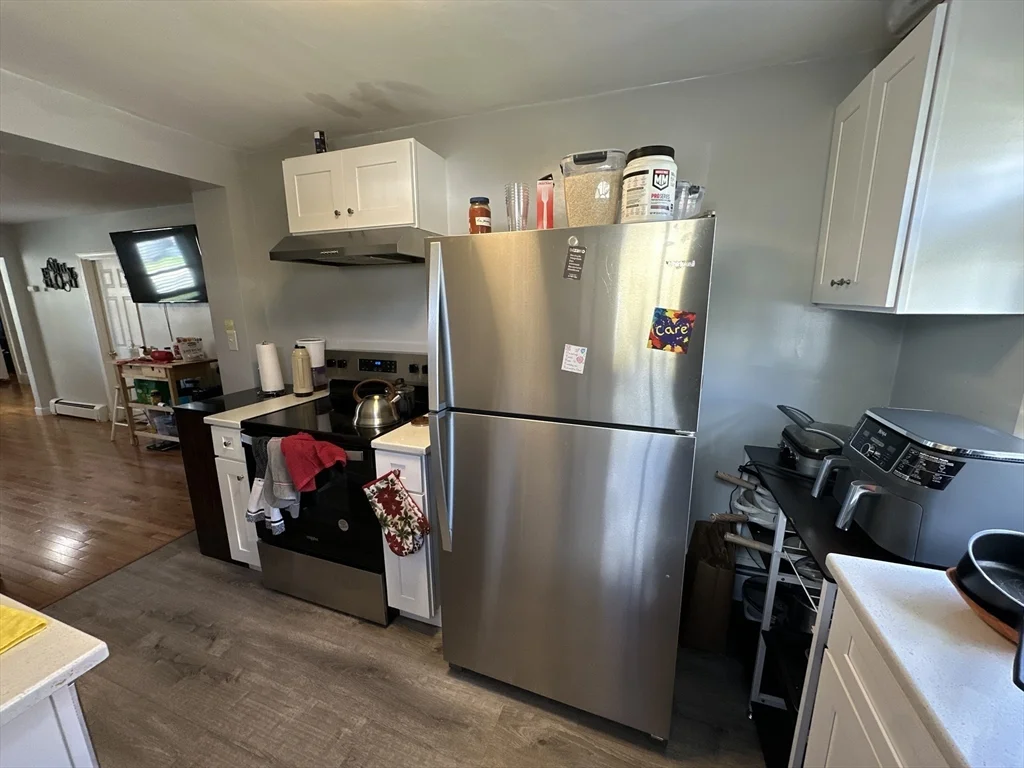 3 bed, 1 bath apartment for rent at 154 Vine St Unit 1, Everett — photo 11 of 22