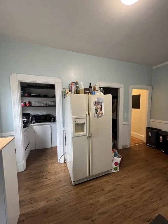 3 bed, 1 bath apartment for rent at 154 Walnut St Unit 1, Somerville — photo 13 of 17