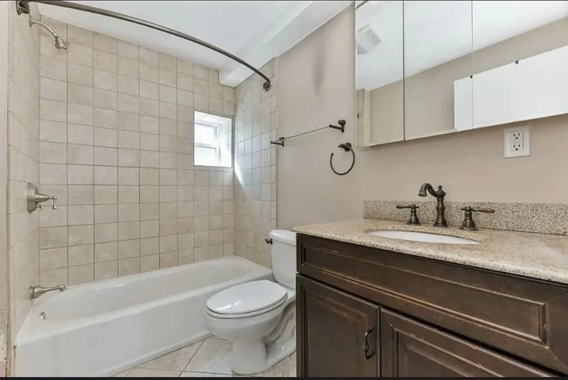 2 bed, 1 bath apartment for rent at 154 Webster Unit Suite 2, East Boston — photo 6 of 10