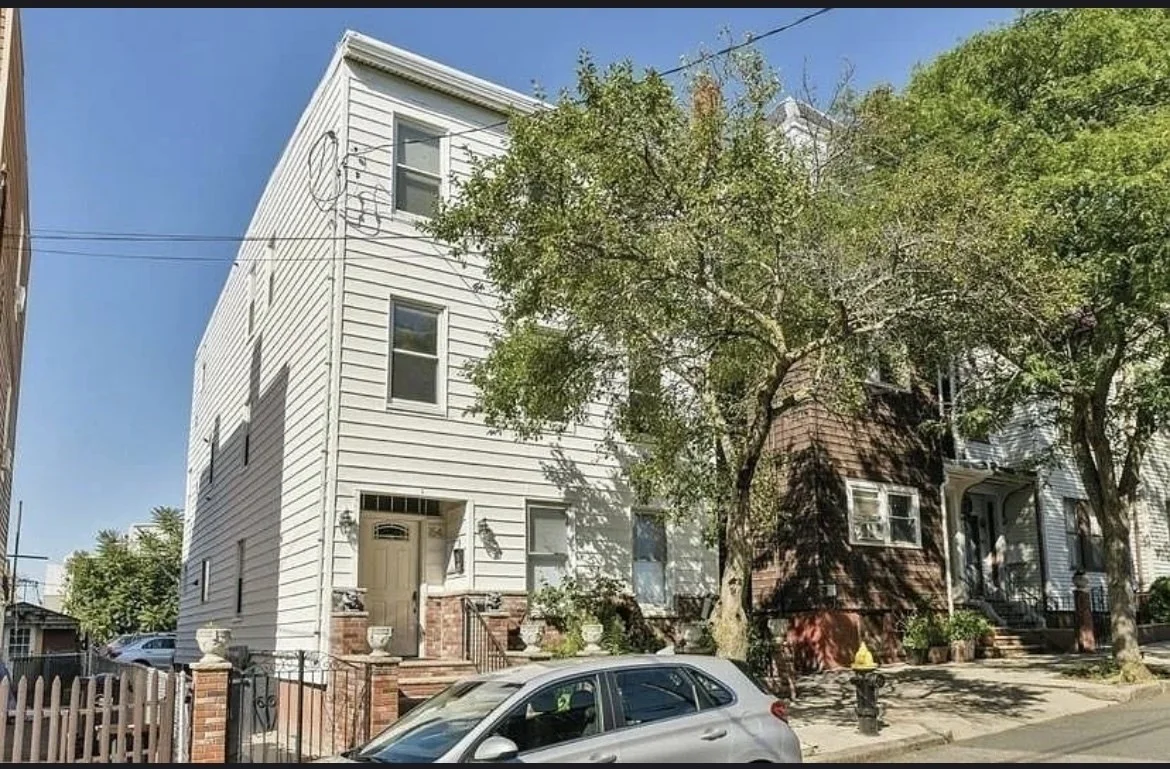 2 bed, 1 bath apartment for rent at 154 Webster Unit Suite 2, East Boston
