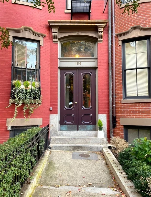 Studio bed, 1 bath apartment for rent at 154 West Concord St Unit 2A, South End — photo 20 of 20