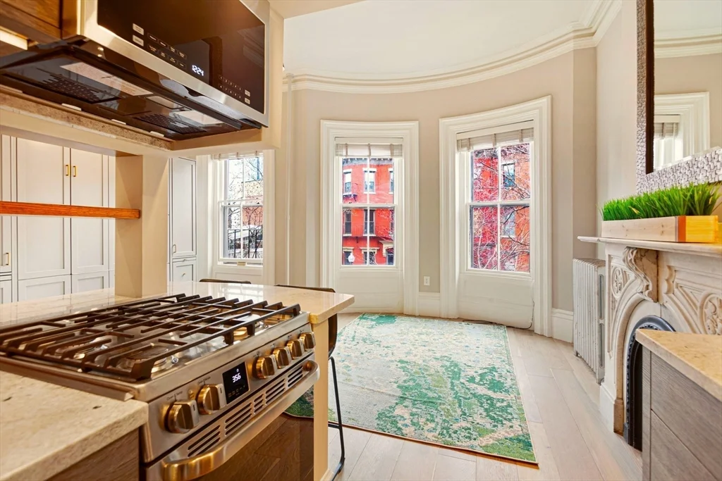 Studio bed, 1 bath apartment for rent at 154 West Concord St Unit 2A, South End — photo 15 of 20