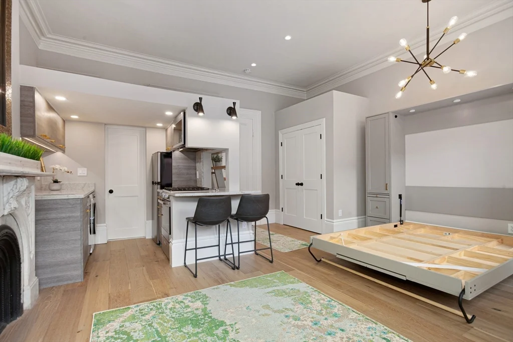 Studio bed, 1 bath apartment for rent at 154 West Concord St Unit 2A, South End — photo 5 of 20