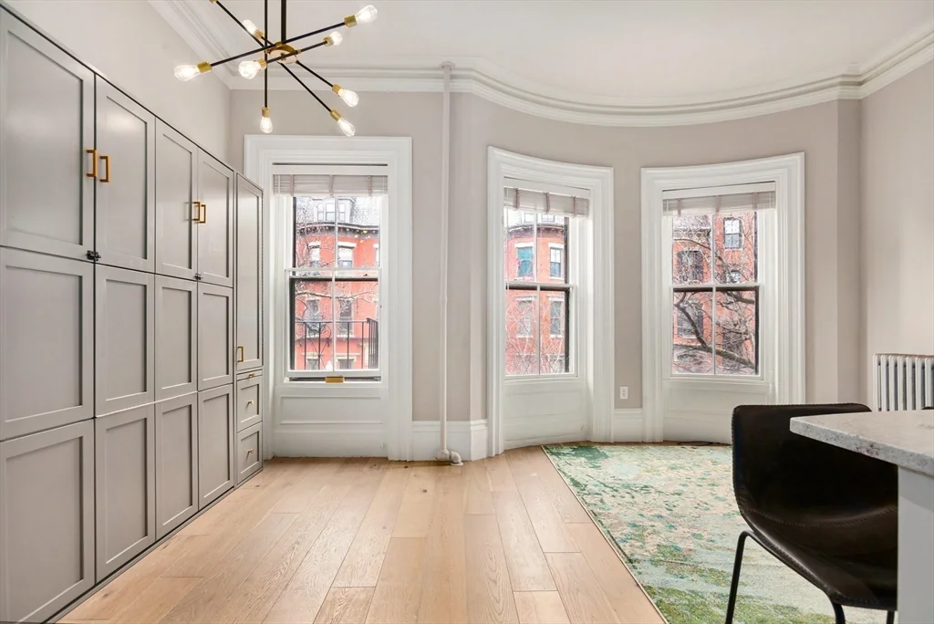 Studio bed, 1 bath apartment for rent at 154 West Concord St Unit 2A, South End — photo 2 of 20