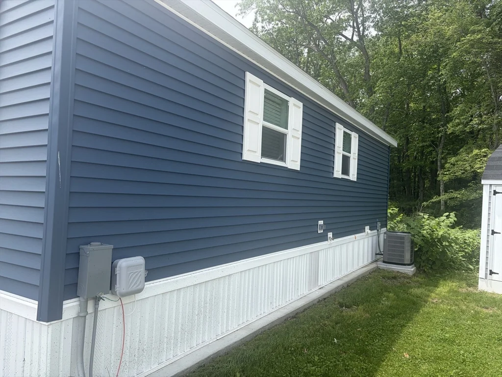 2 bed, 1 bath apartment for rent at 1540 Broadway Unit 28, Raynham — photo 4 of 21