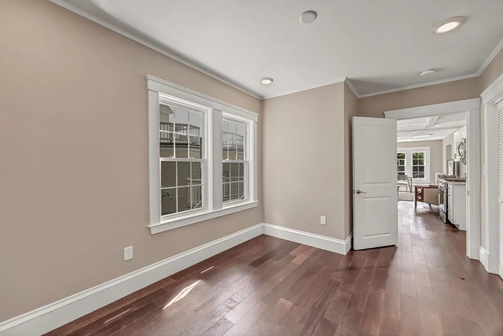 3 bed, 2 bath apartment for rent at 1540 Mystic Valley Pkwa Unit 1, West Medford — photo 6 of 17