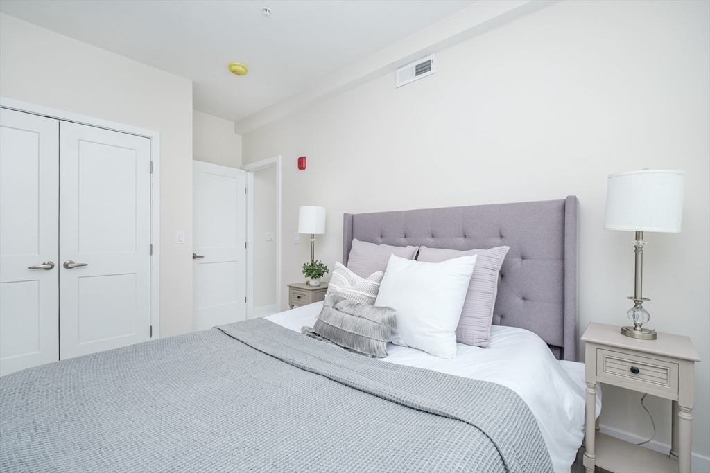 1 bed, 1 bath apartment for rent at 1540 North Shore Rd Unit 303, Revere — photo 8 of 19