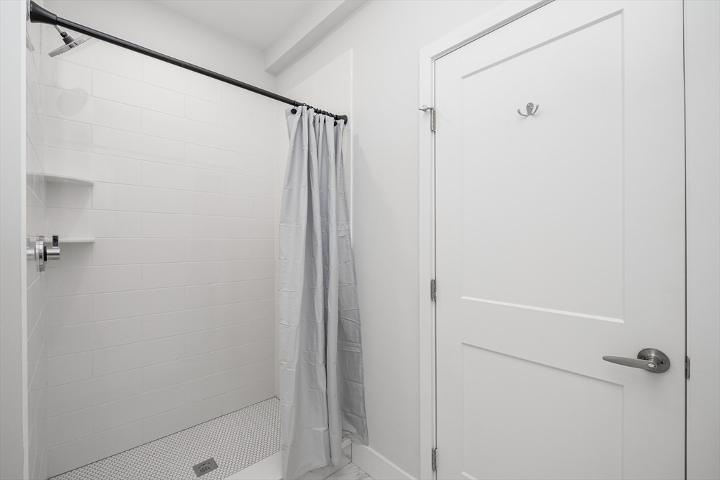 1 bed, 1 bath apartment for rent at 1540 North Shore Rd Unit 303, Revere — photo 11 of 19