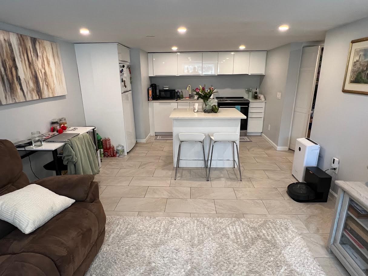 1 bed, 1 bath apartment for rent at 1546 Washington St Unit G, West Newton — photo 2 of 20