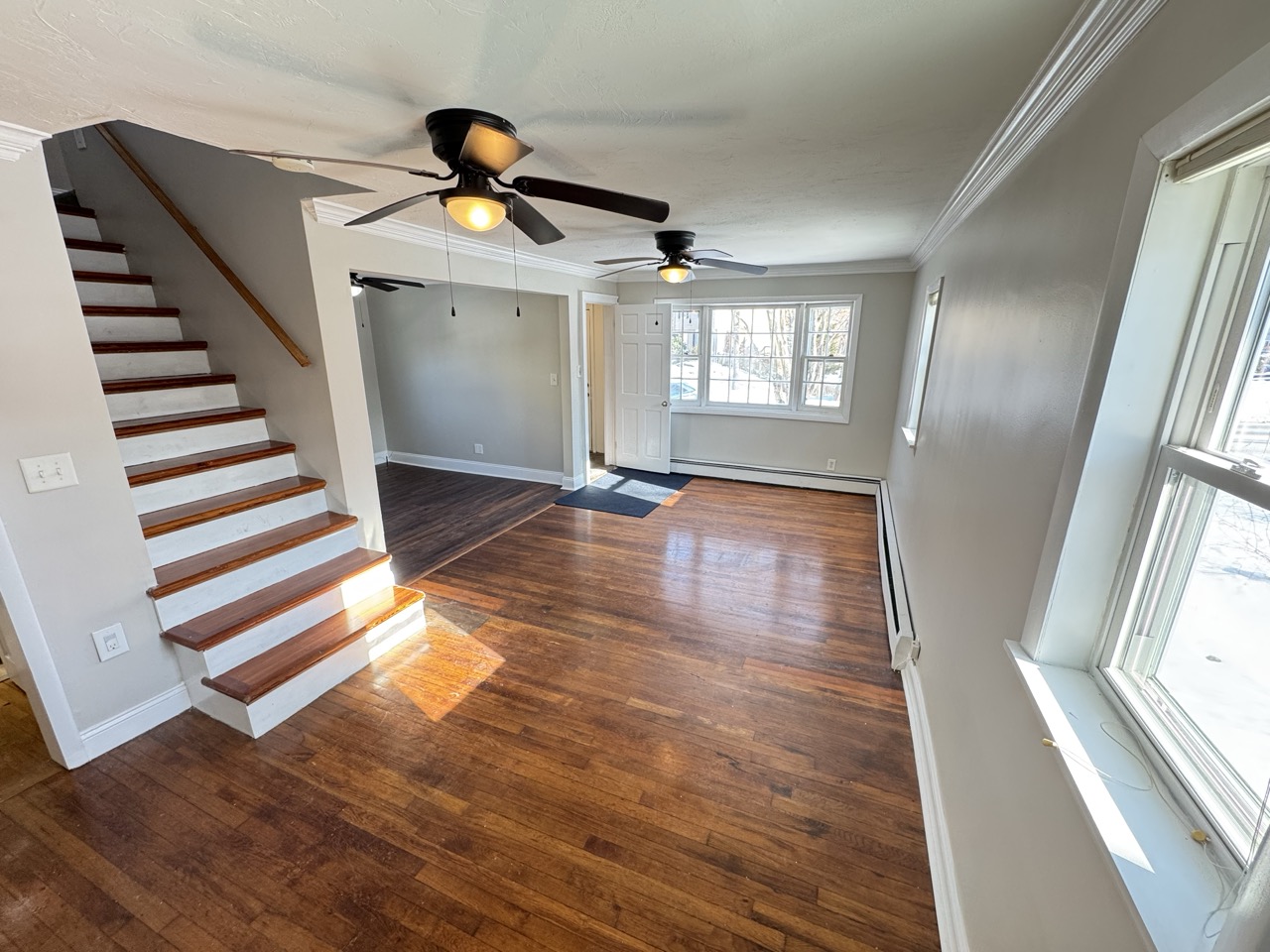 4 bed, 2 bath apartment for rent at 1547 Liberty St Unit 1, Braintree — photo 1 of 13