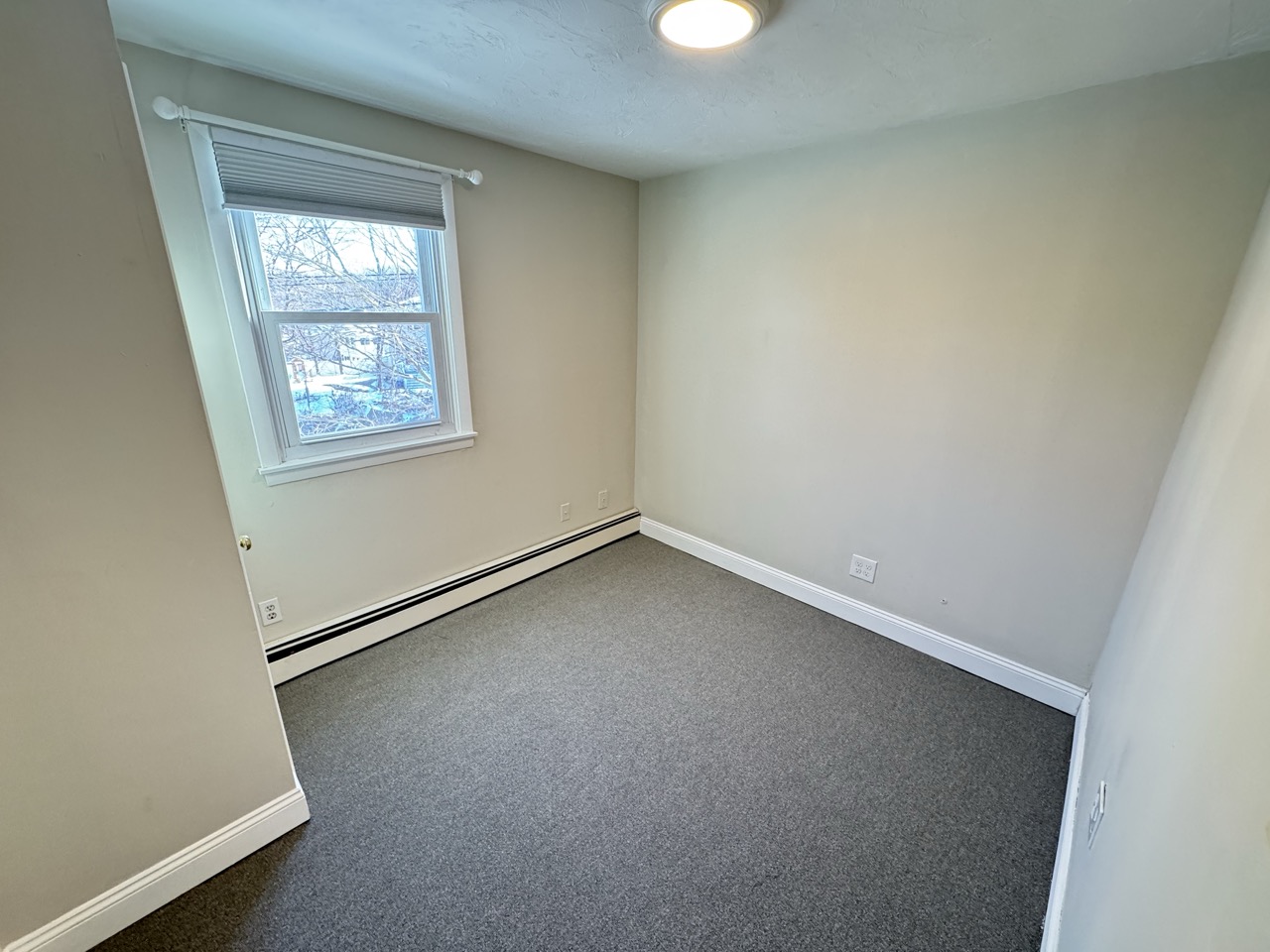 4 bed, 2 bath apartment for rent at 1547 Liberty St Unit 1, Braintree — photo 7 of 13