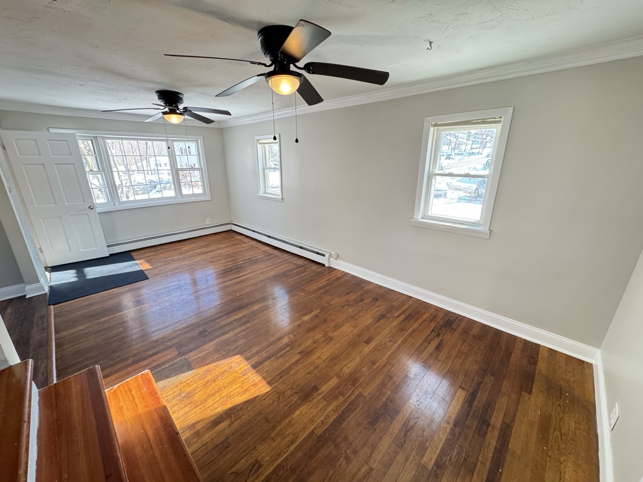 4 bed, 2 bath apartment for rent at 1547 Liberty St Unit 1, Braintree — photo 2 of 13