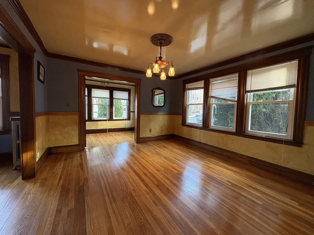 3 bed, 1 bath apartment for rent at 155-157 Hillside St Unit 2, Mission Hill — photo 2 of 17