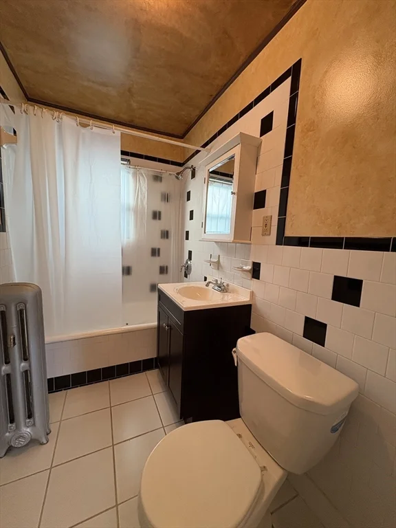 3 bed, 1 bath apartment for rent at 155-157 Hillside St Unit 2, Mission Hill — photo 14 of 17