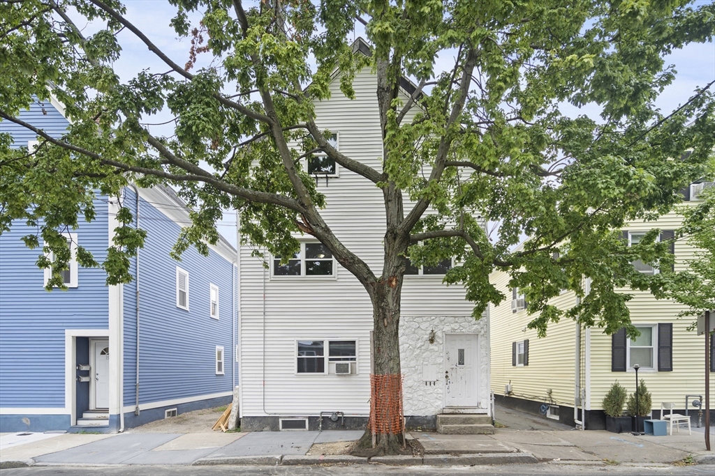 3 bed, 1 bath apartment for rent at 155 5th St Unit 3, Kendall Square — photo 9 of 9