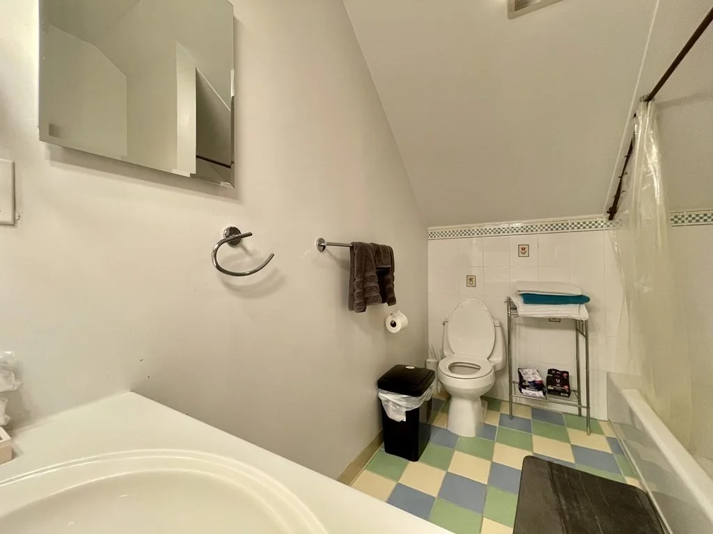 4 bed, 1 bath apartment for rent at 155 Amory St Unit 155, Coolidge Corner — photo 16 of 37
