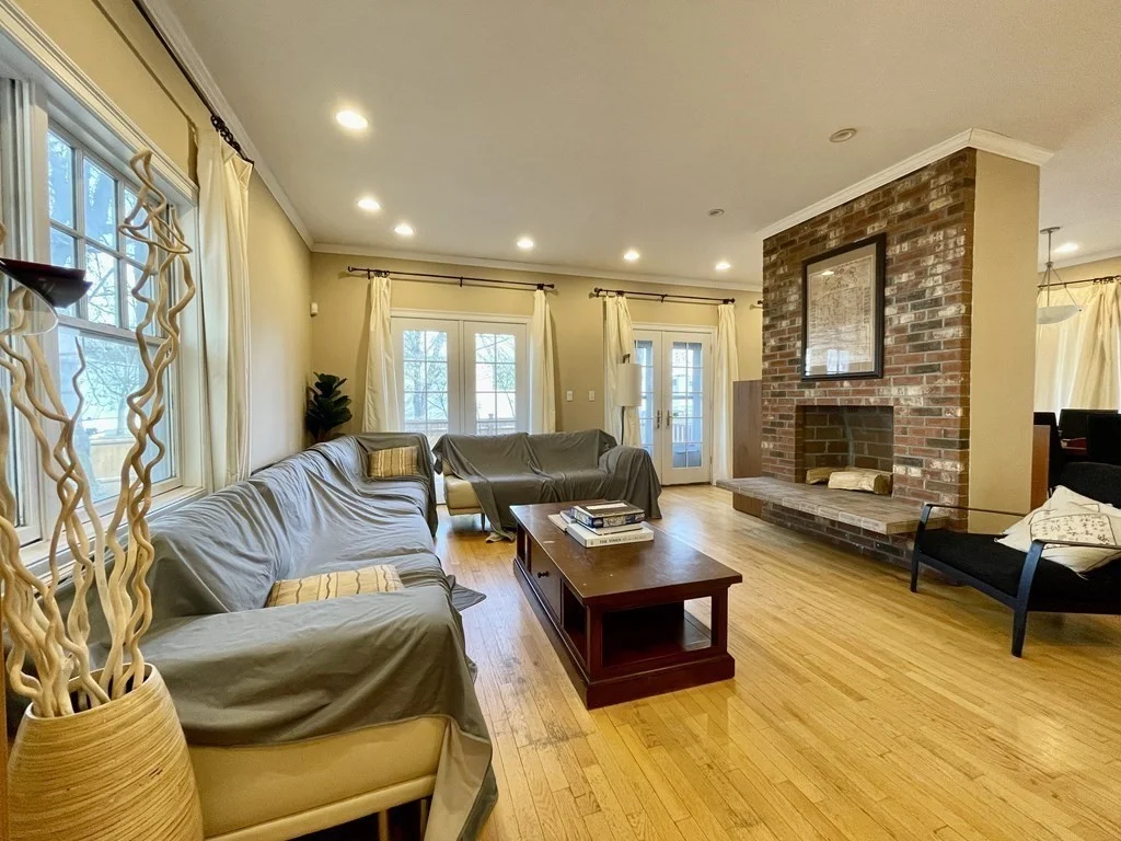4 bed, 1 bath apartment for rent at 155 Amory St Unit 155, Coolidge Corner — photo 2 of 37