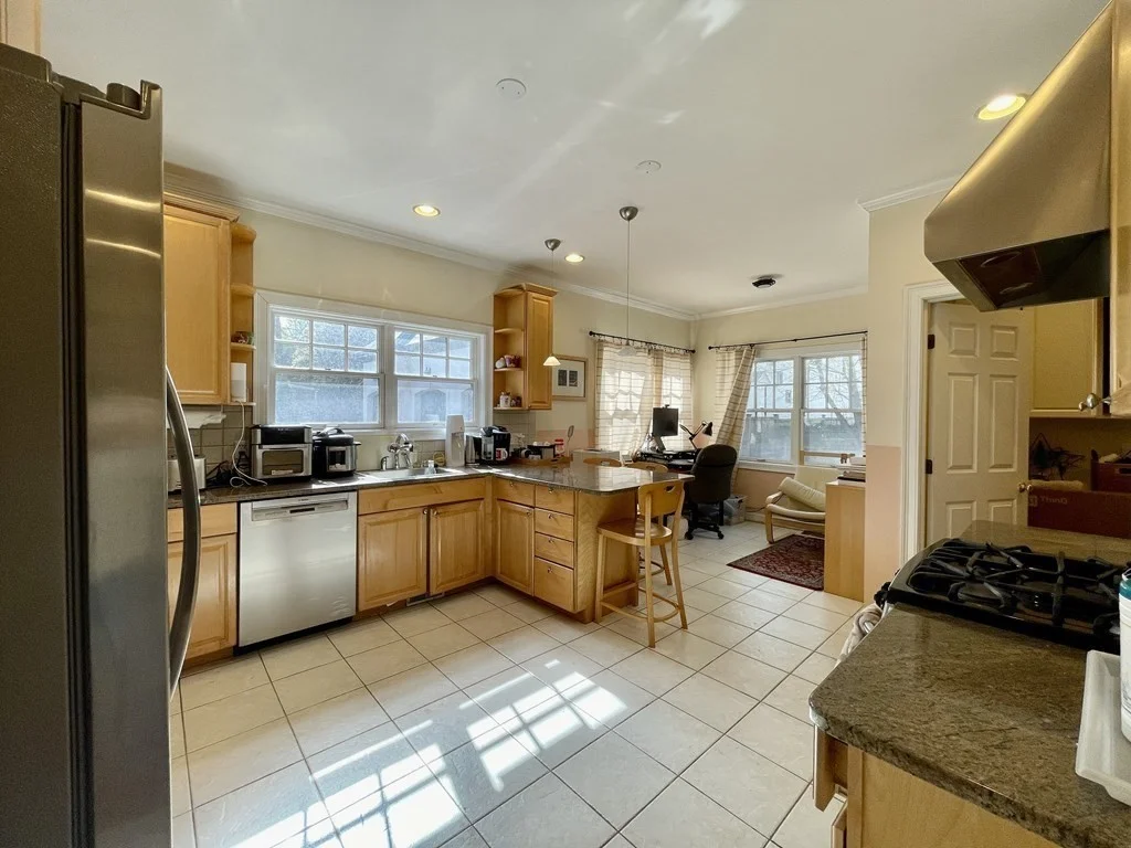4 bed, 1 bath apartment for rent at 155 Amory St Unit 155, Coolidge Corner — photo 5 of 37