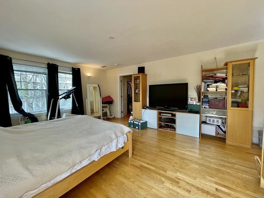 4 bed, 1 bath apartment for rent at 155 Amory St Unit 155, Coolidge Corner — photo 23 of 37