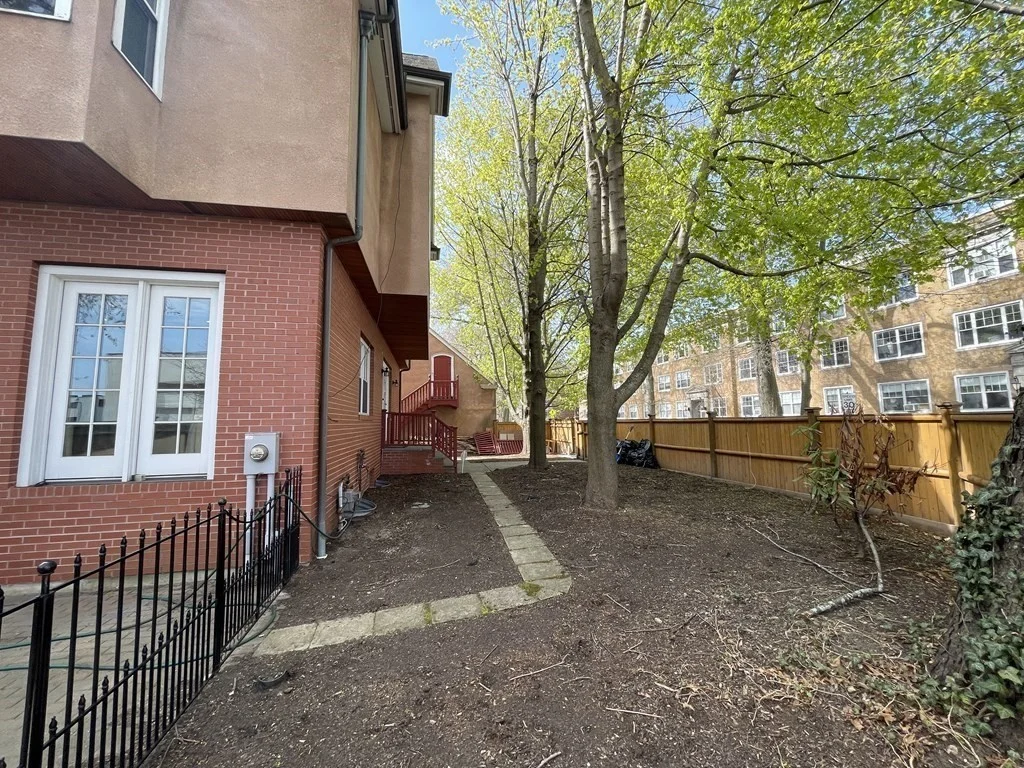 4 bed, 1 bath apartment for rent at 155 Amory St Unit 155, Coolidge Corner — photo 31 of 37
