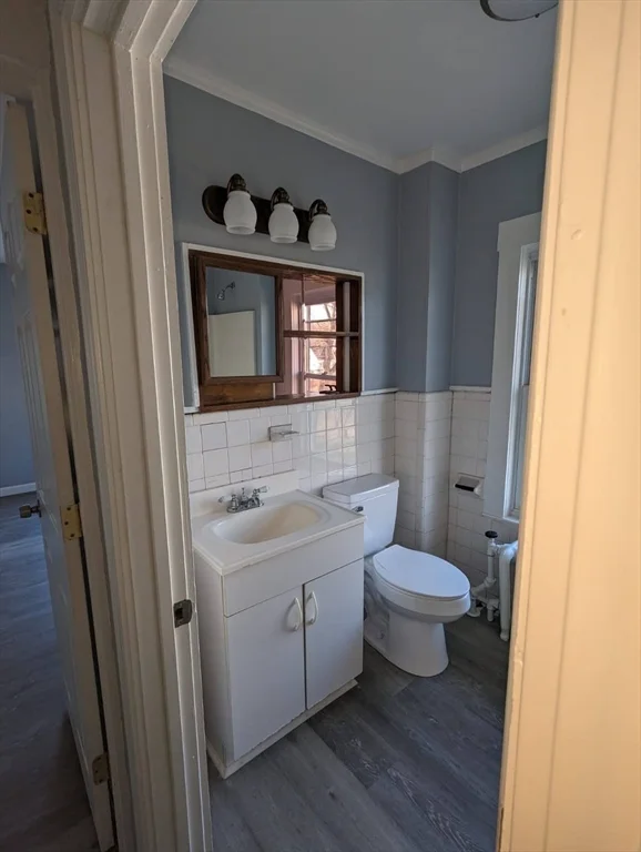 4 bed, 1 bath apartment for rent at 155 Centre Ave Unit 2, Abington — photo 21 of 33