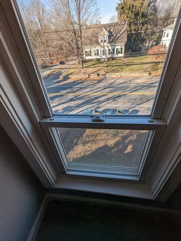 4 bed, 1 bath apartment for rent at 155 Centre Ave Unit 2, Abington — photo 17 of 33