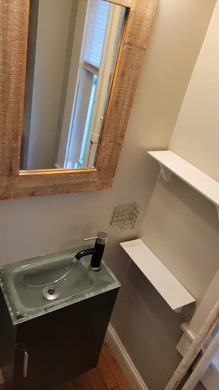 2 bed, 1 bath apartment for rent at 155 Centre Ave Unit 3, Abington — photo 7 of 23