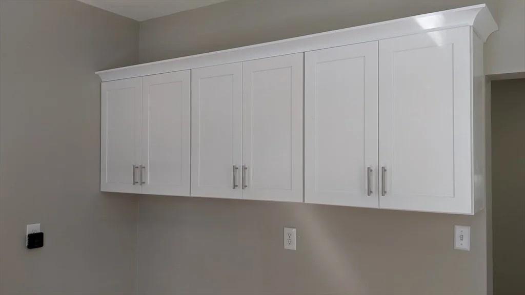 2 bed, 1 bath apartment for rent at 155 Centre Ave Unit 3, Abington — photo 3 of 23