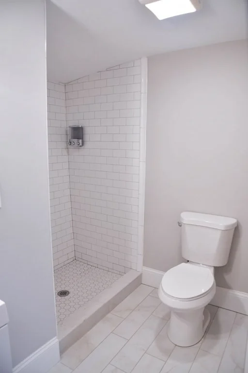 3 bed, 1 bath apartment for rent at 155 Chelsea St Unit 1, East Boston — photo 6 of 8
