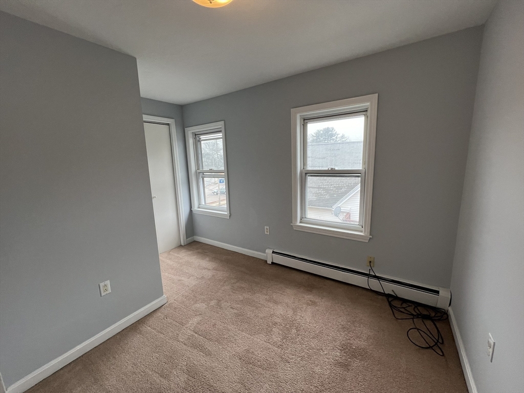 1 bed, 1 bath apartment for rent at 155 East Central St Unit R, Franklin — photo 9 of 11