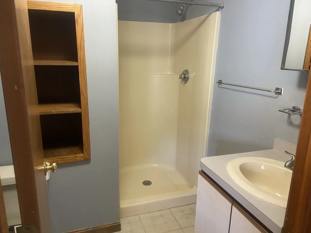 1 bed, 1 bath apartment for rent at 155 East Central St Unit F, Franklin — photo 20 of 28