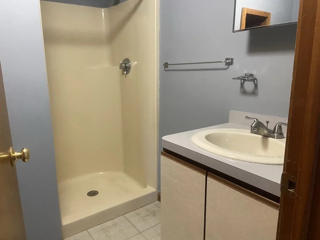 1 bed, 1 bath apartment for rent at 155 East Central St Unit F, Franklin — photo 16 of 28