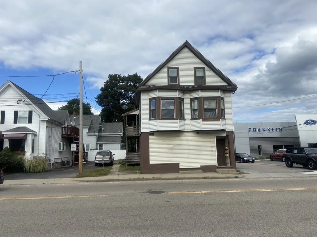 1 bed, 1 bath apartment for rent at 155 East Central St Unit F, Franklin — photo 5 of 28