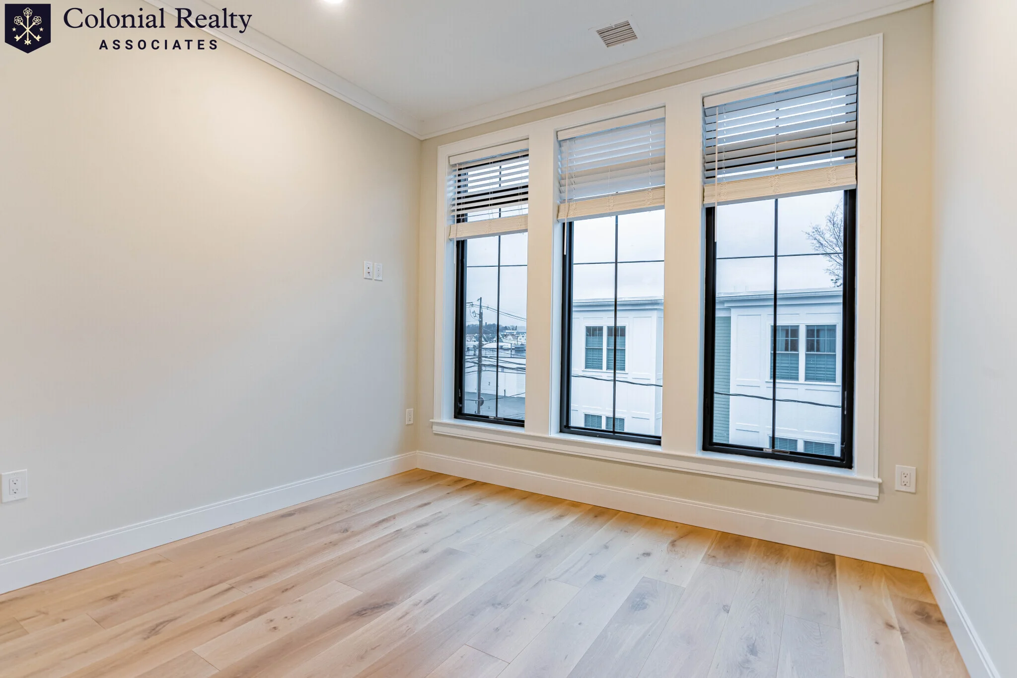 4 bed, 2.5 bath apartment for rent at 155 Everett St Unit 305, Allston — photo 9 of 13
