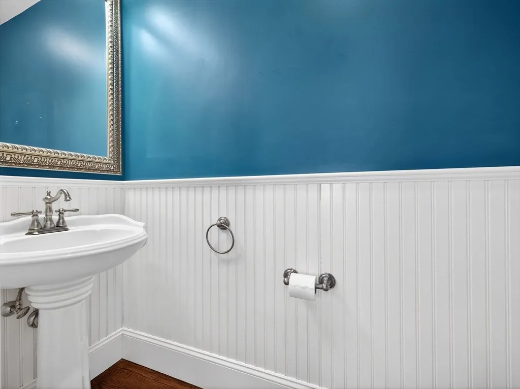 2 bed, 1 bath apartment for rent at 155 H St Unit 2, South Boston — photo 11 of 21
