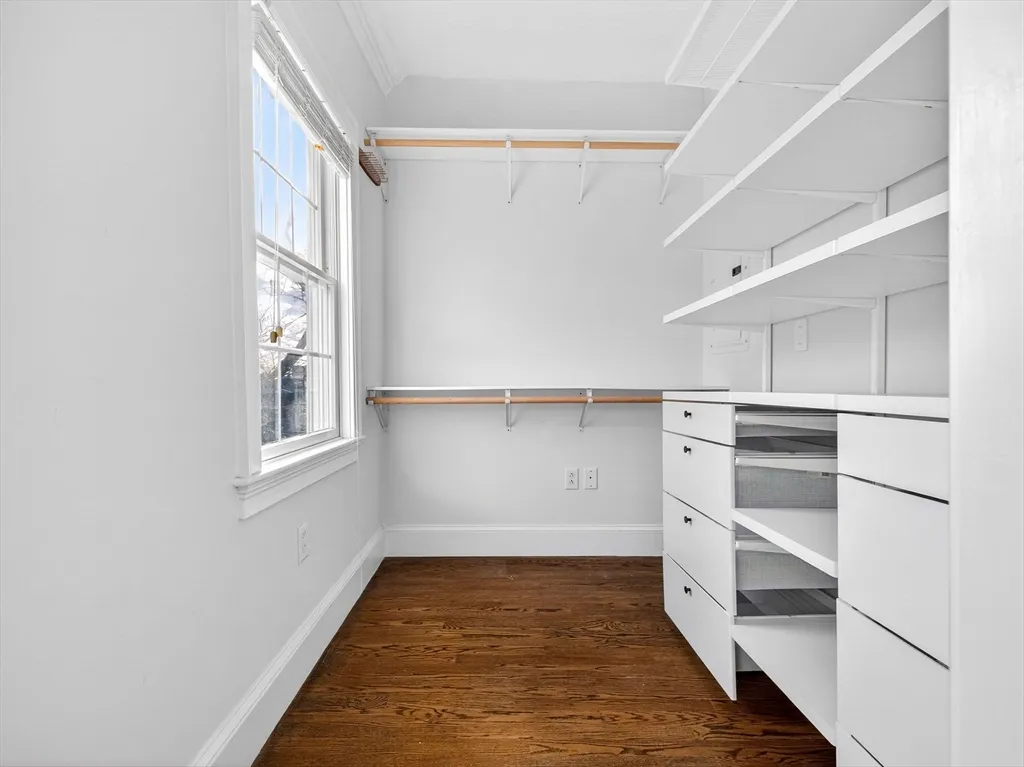 2 bed, 1 bath apartment for rent at 155 H St Unit 2, South Boston — photo 6 of 21
