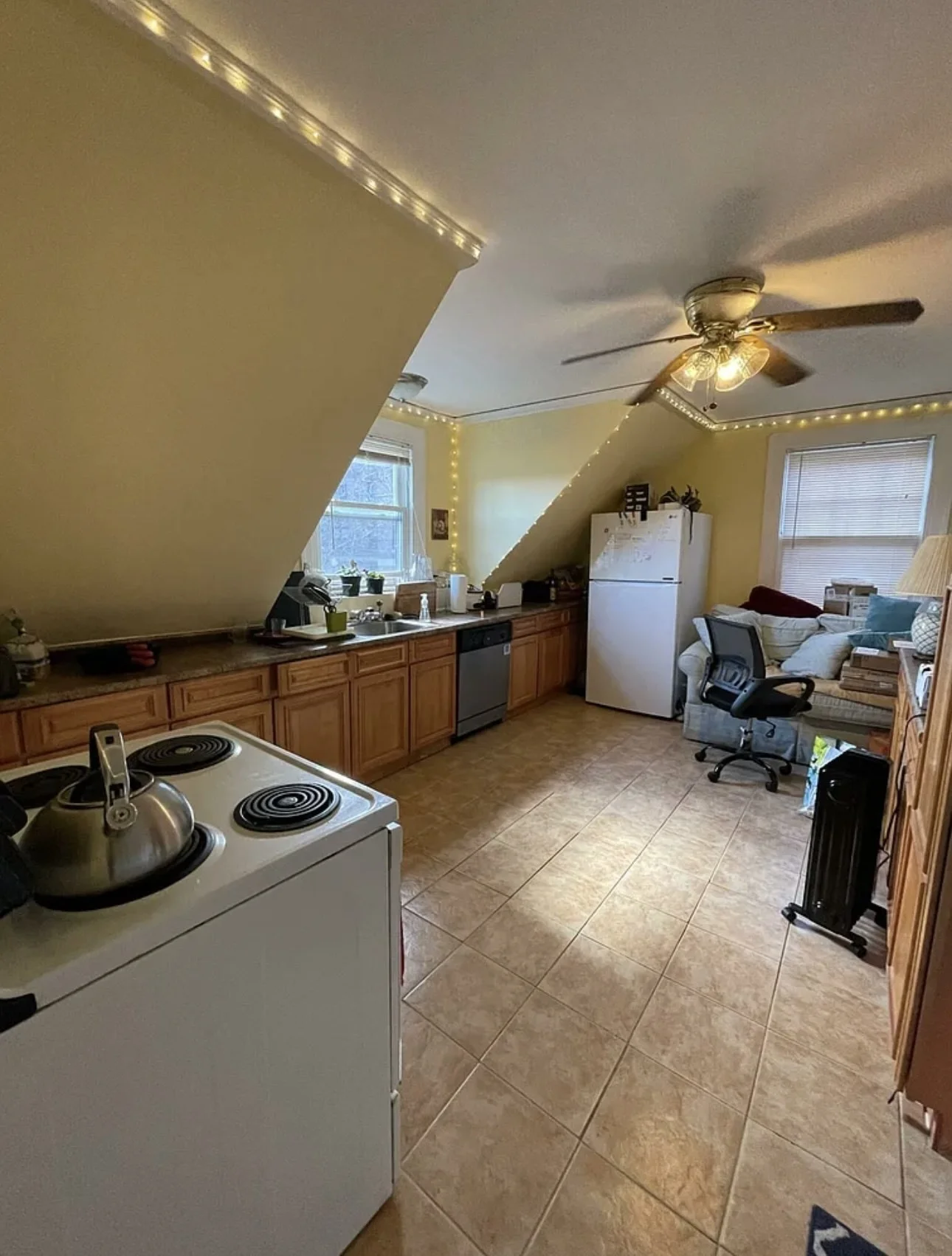 1 bed, 1 bath apartment for rent at 155 Kilsyth Rd Unit 2, Brighton — photo 7 of 15