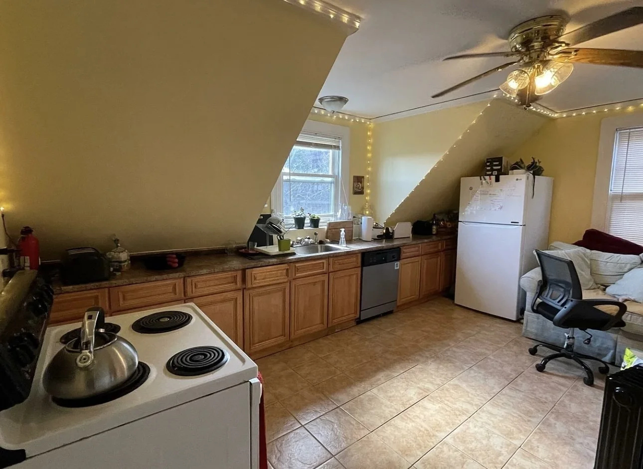 1 bed, 1 bath apartment for rent at 155 Kilsyth Rd Unit 2, Brighton — photo 5 of 15