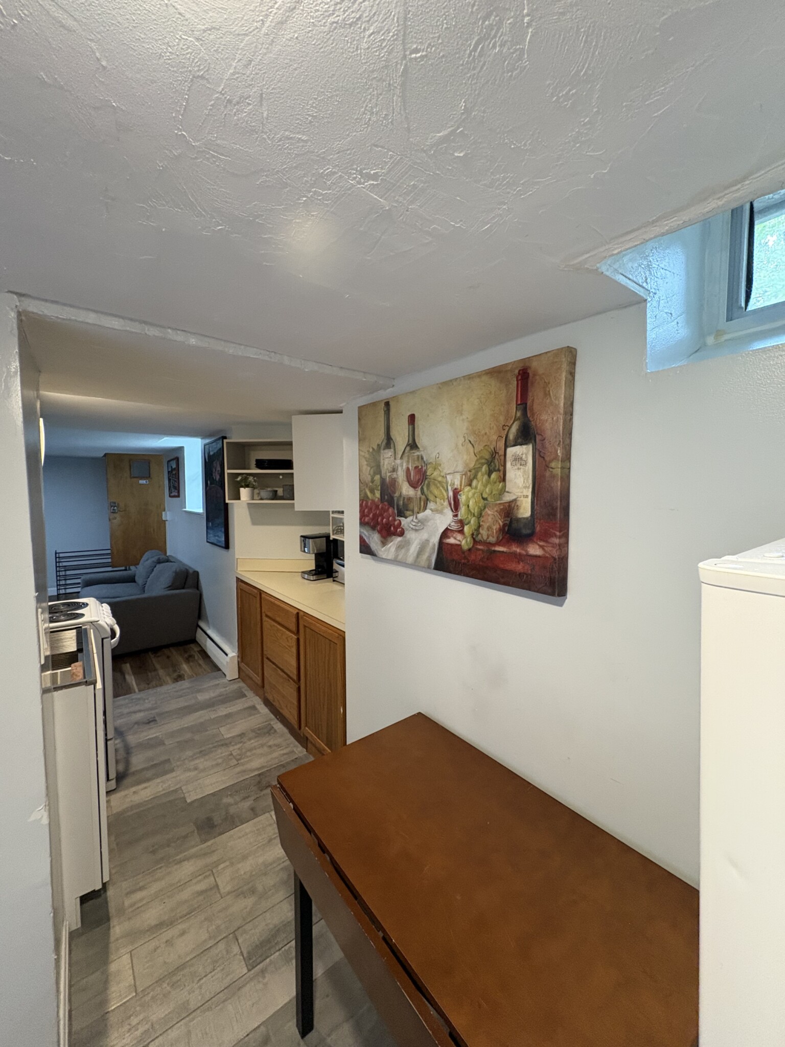 1 bed, 1 bath apartment for rent at 155 Kilsyth Rd Unit B, Brighton — photo 7 of 13