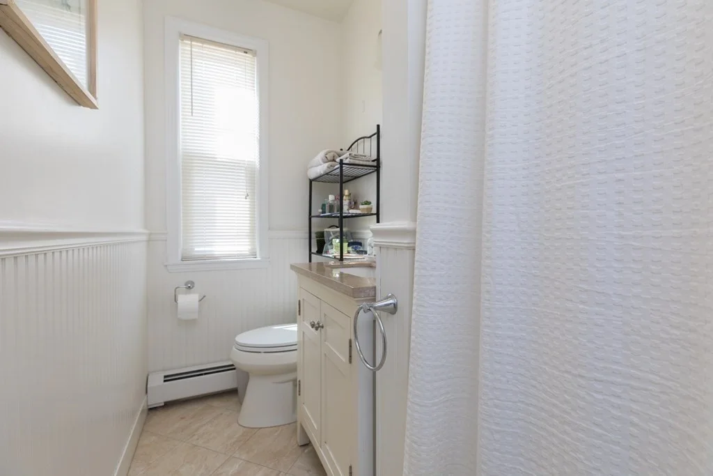 2 bed, 1 bath apartment for rent at 155 L St Unit 1, South Boston — photo 8 of 10