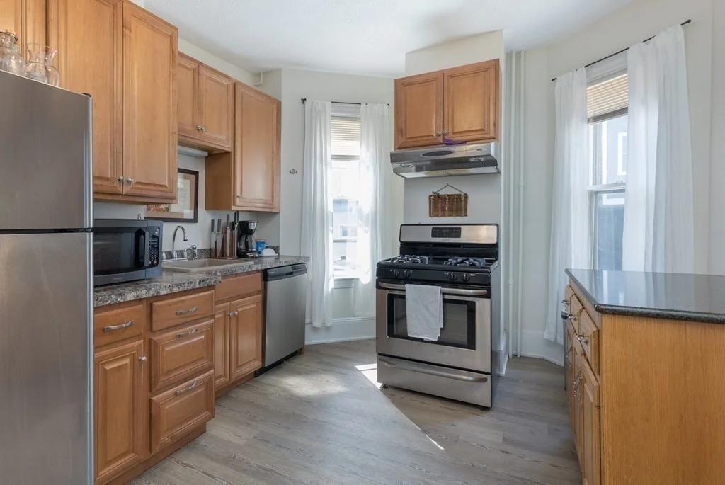 2 bed, 1 bath apartment for rent at 155 L St Unit 1, South Boston — photo 5 of 10