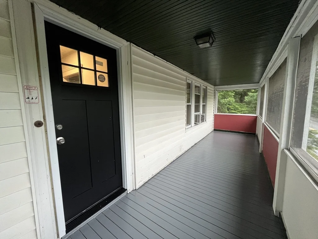 3 bed, 1 bath apartment for rent at 155 Lebanon St, Melrose — photo 12 of 13