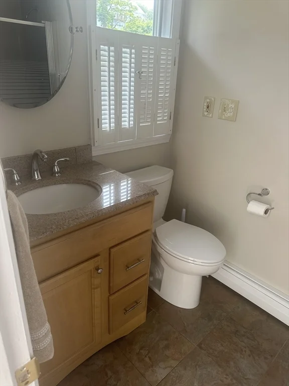 3 bed, 2 bath apartment for rent at 155 Meadowview, Rexhame — photo 27 of 30