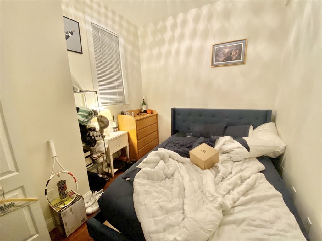 3 bed, 1 bath apartment for rent at 155 Salem St Unit 1, North End — photo 14 of 18