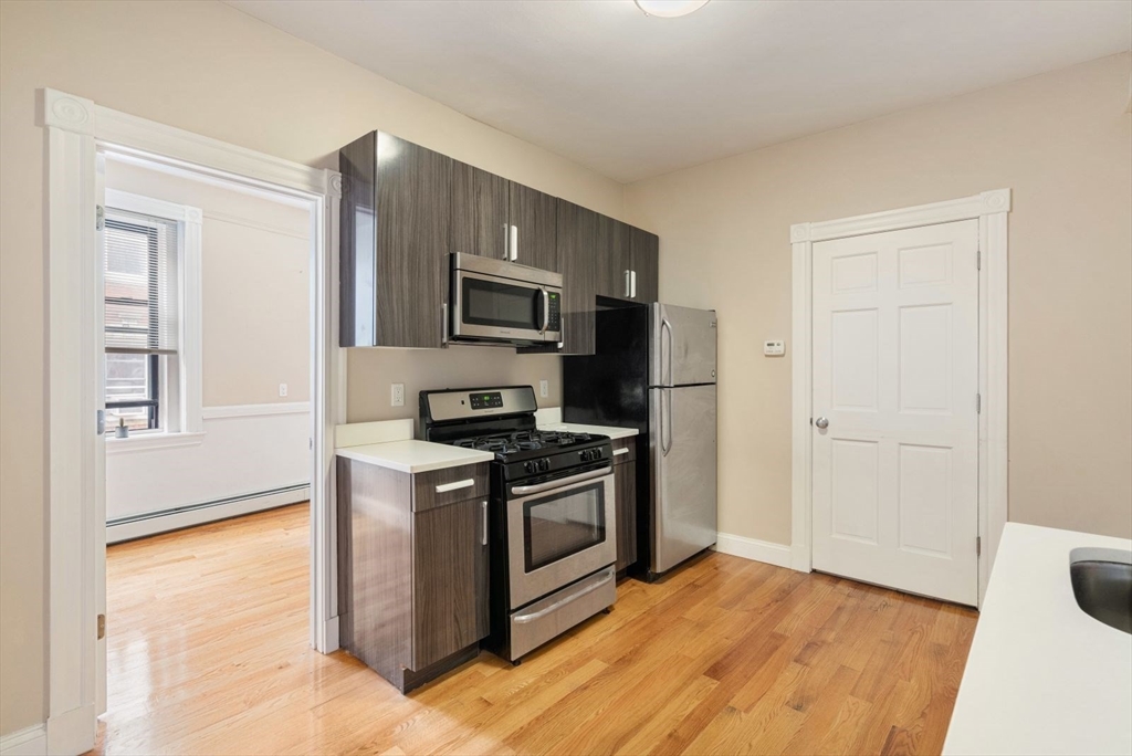 2 bed, 1 bath apartment for rent at 155 Salem St Unit 4, North End