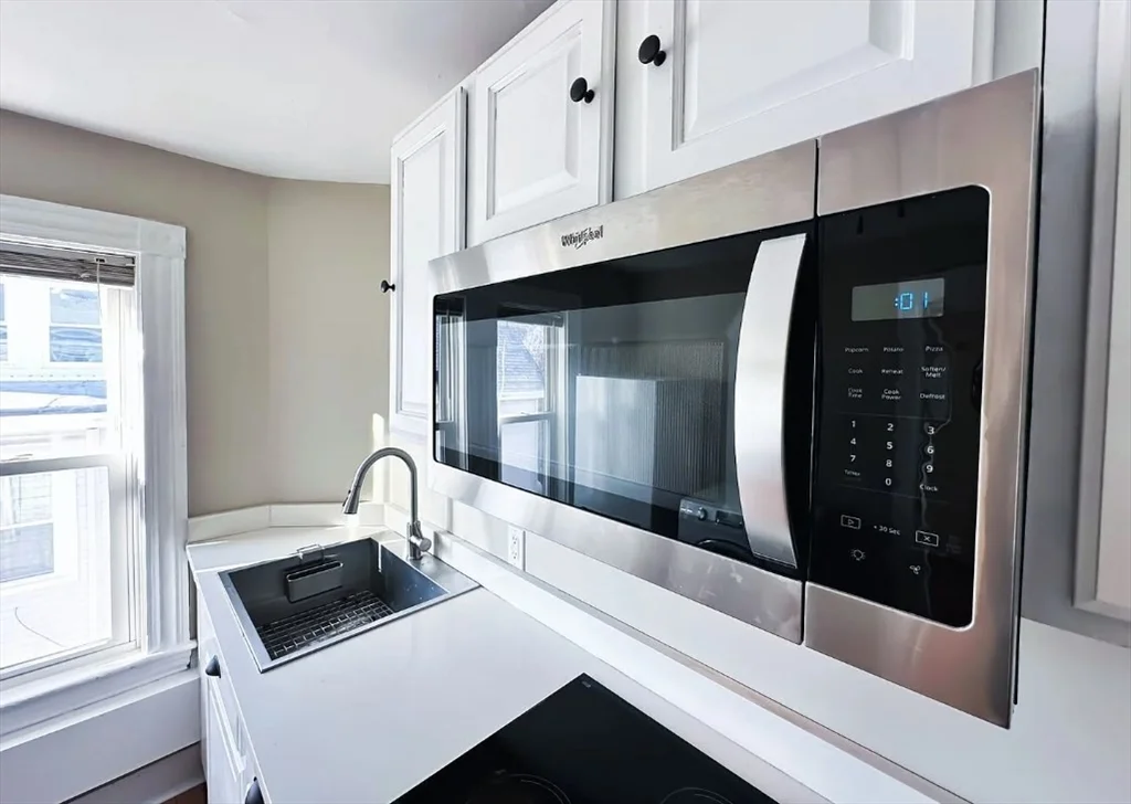 1 bed, 1 bath apartment for rent at 155 Spruce St Unit 3, Watertown — photo 4 of 12