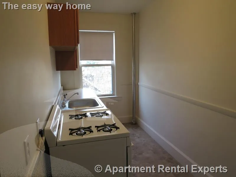 1 bed, 1 bath apartment for rent at 155 Summer St Unit 10R, Spring Hill — photo 3 of 9