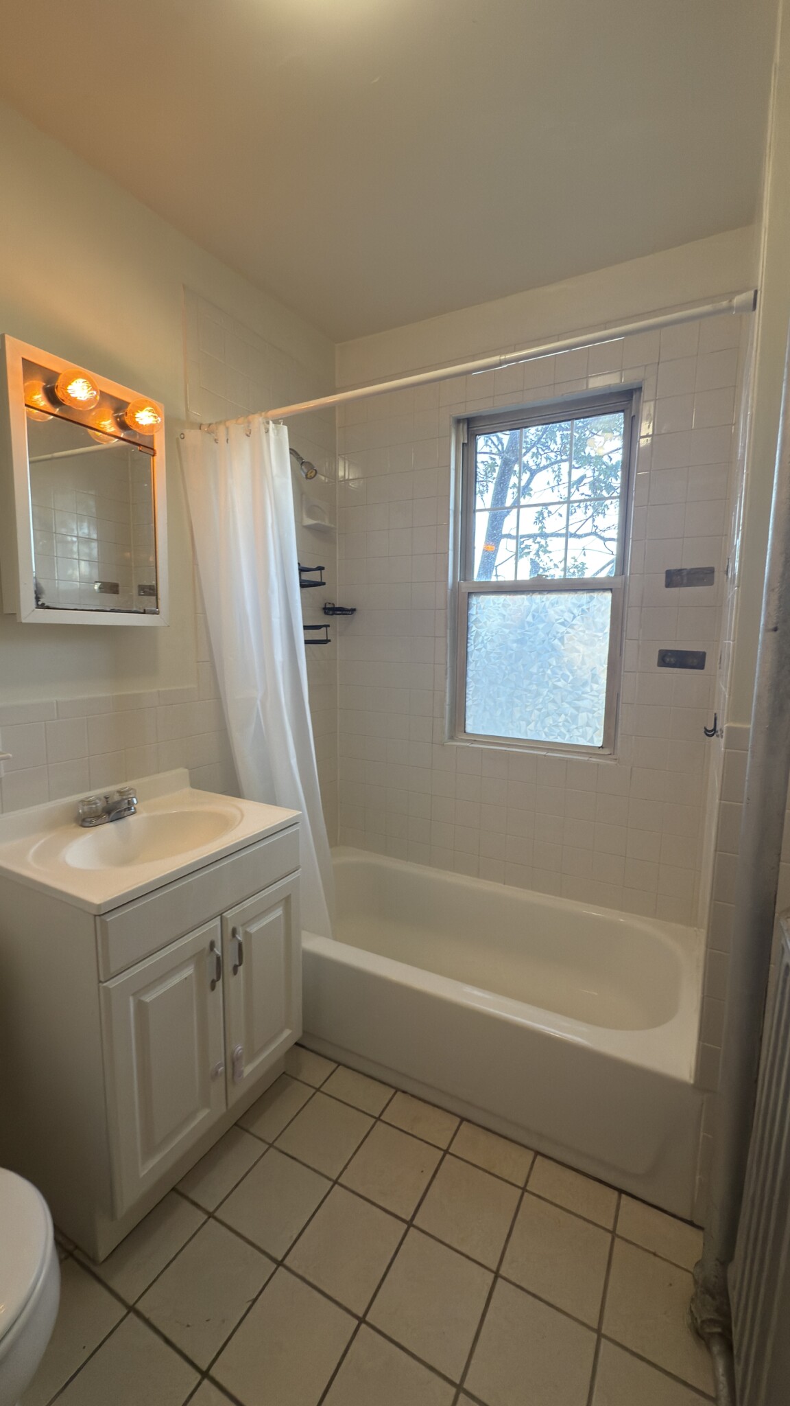 1 bed, 1 bath apartment for rent at 155 Summer St Unit 11D, Spring Hill — photo 11 of 21