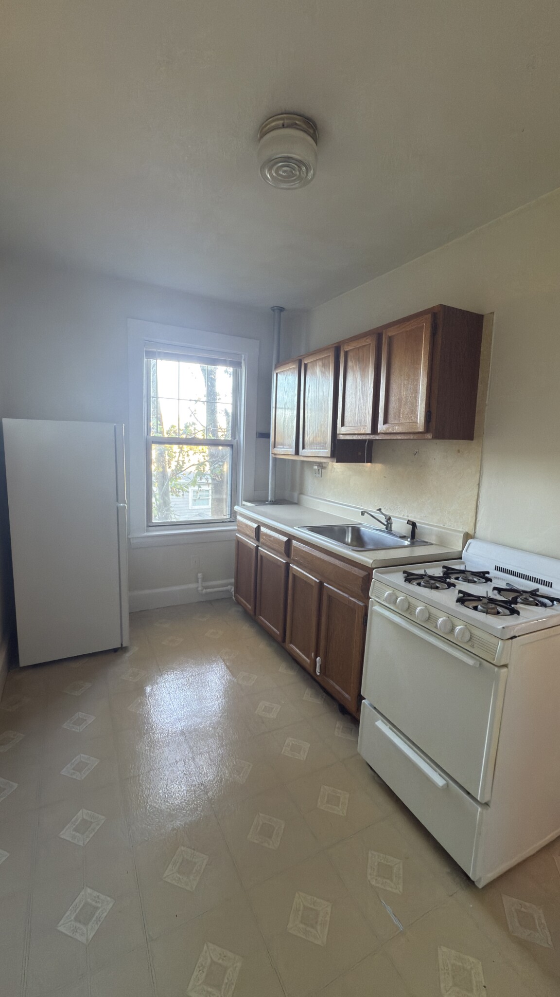 1 bed, 1 bath apartment for rent at 155 Summer St Unit 11D, Spring Hill — photo 15 of 21
