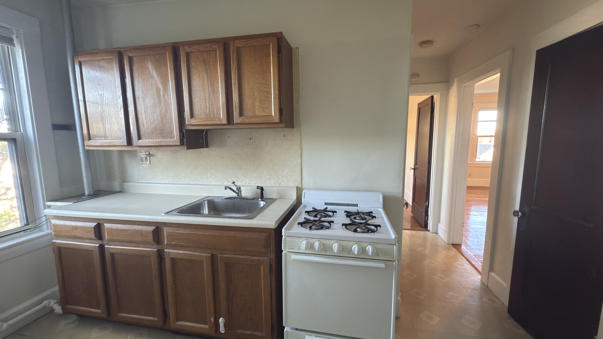 1 bed, 1 bath apartment for rent at 155 Summer St Unit 11D, Spring Hill — photo 14 of 21